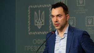 “Следующие две недели будут решающими”, – свежая информация от Арестовича