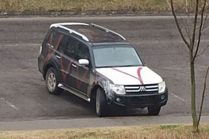 Российские мародеры массово вывезли авто украинцев в Беларусь (ФОТО)