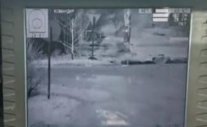 Як бійці ЗСУ з БТРу в упор розстріляли російську піхоту (ВІДЕО)