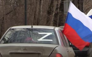 В Мелитополе неизвестный расстрелял авто с символикой оккупантов, – СМИ