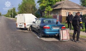 В Запорожье в стельку пьяный водитель попал в ДТП: он никогда не получал права (ФОТО)