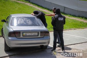 В Запоріжжі затримали рекетира, який входить до злочинної групи (ФОТО, ВІДЕО)