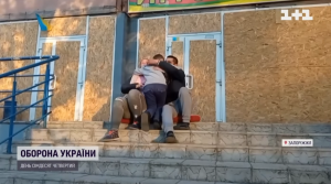 Два месяца в подвале без родителей: в Запорожской области волонтеры спасли из-под обстрелов и оккупации 9-летнего мальчика (ВИДЕО)
