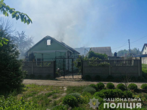 Показані наслідки артобстрілу Гуляйполя на Запоріжжі (ФОТО)