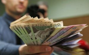 Платят до 70 тысяч даже в войну: названы самые высокооплачиваемые вакансии в Украине
