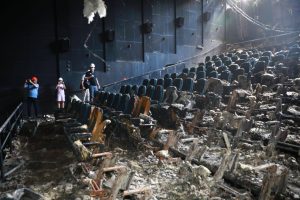 Как в Запорожье выглядит ТРЦ “Аврора” изнутри после попадания ракеты (ФОТО)