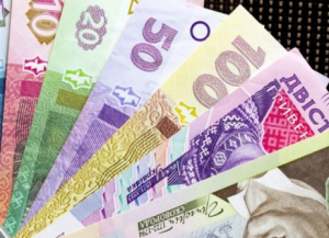 Хто і як може отримати допомогу від міжнародних організацій – відповіді на найпоширеніші запитання