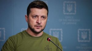 Бутусов розкритикував Зеленського за берхню: чи повинен був президент підготувати українців до війни
