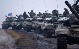 РФ перекидає колони техніки з озброєнням до Запорізької області: що відомо (ВІДЕО)