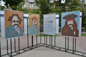 У центрі Запоріжжя відкрилась виставка “Квантовий стрибок Шевченка” (ФОТО)