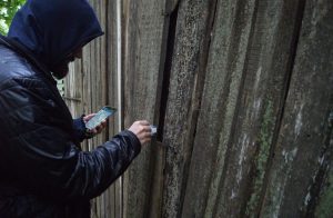 У Запоріжжі закладник показував свою “роботу” матері (ФОТО)