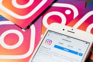 В Instagram для украинцев стали доступны две важные функции