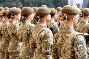В Міноборони поставили крапку у питанні військового обліку жінок та виїзду з України