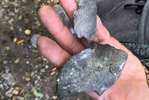 Ранкові ракетні обстріли Запоріжжя: де не має світла та куди влучили (ФОТО, ВІДЕО)