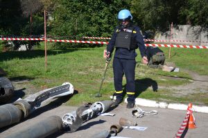 У Запоріжжі піротехніки показали, як знешкоджують боєприпаси (ФОТО, ВІДЕО)