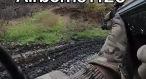 Десантники ЗСУ показали відео штурму ворожих позицій та взяття в полон росіян