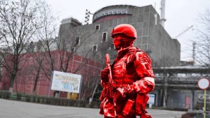 Окупанти знову обстріляли Запорізьку АЕС: відключилась остання лінія зв’язку з енергомережею