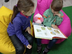 У Запоріжжі триває проєкт бібліо-няня: які заходи плануються на ці вихідні (ФОТО)
