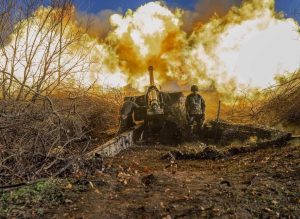 “Сарайчік мене той турбує”: як запорізькі артилеристи разом з аеророзвідкою знищують окупантів (ВІДЕО)