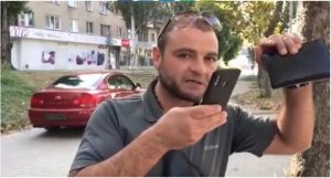 У Мелітополі окупанти познущалися з “рішали”-зрадника, якому вони видали зброю (ФОТО)