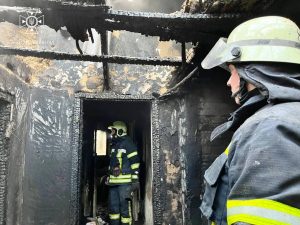 У Запоріжжі під час пожежі загинула 2-річна дитина (ФОТО)