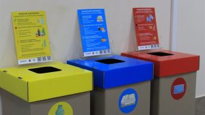 Стало відомо, скільки запоріжців сортують сміття й де працюють пункти прийому вторсировини