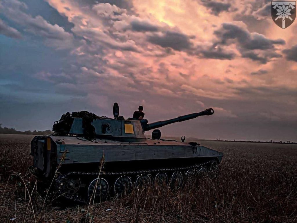 Эксперты назвали причину передвижения российских военных в Запорожской области