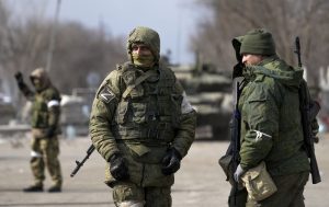 15 км укріплень: опубліковано супутникові фото бази росіян у Бердянську