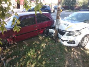 У Запоріжжі патрульні на швидкості протаранили авто з переселенцями: останніх звинувачують і вимагають 180 тисяч компенсації (ВІДЕО)