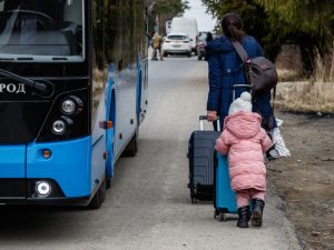 Соціальні послуги для окремих категорій ВПО: Уряд підтримав експериментальний проєкт