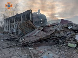 Окупанти “добили” навчальний заклад в Оріхові авіабомбами: як він виглядає (ФОТО)
