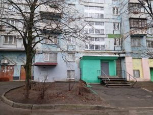 В Запорожье за ​​миллион гривен с аукциона продают трехкомнатную квартиру (ФОТО)