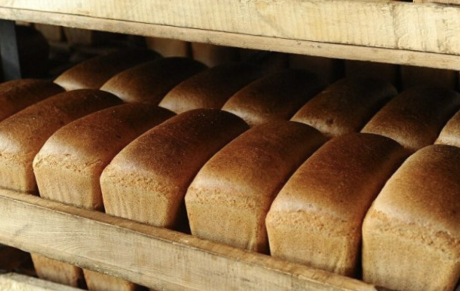 Сегодня в Запорожье с 12:00 будут выдавать бесплатно хлеб: где получить