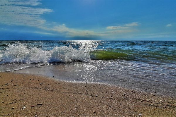 Відпочинок 2023 в Україні: чи можна купатися в Чорному морі