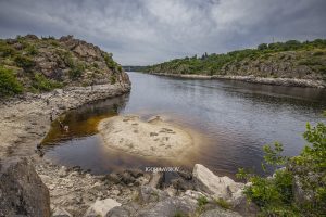 Обміління Дніпра крізь об’єктиви запорізьких фотографів: підбірка публікацій