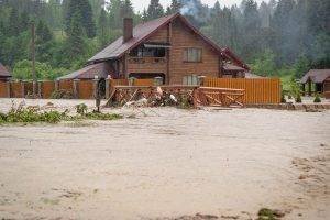Затоплено популярний український курорт “Східниця” (ФОТО, ВІДЕО)