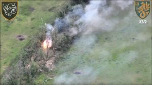 ЗСУ з танка розтрощили опорний пункт РФ на Запорізькому напрямку: ВІДЕО бою