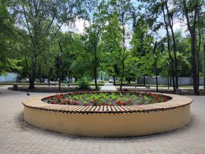 У Запоріжжі озеленили новий сквер відпочинку (ФОТО, ВІДЕО)