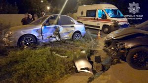 У Запоріжжі п’яний водій без документів спровокував серйозну ДТП (ФОТО)