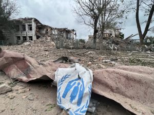 В Оріхові 4 загиблих і 11 поранених внаслідок удару авіабомбою: фото наслідків (ФОТО)