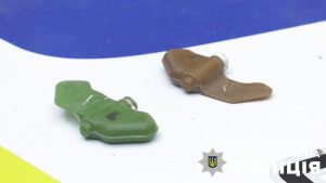 У Запоріжжі прямо у дворі багатоповерхівки знайшли декілька мін: що відомо (ФОТО)