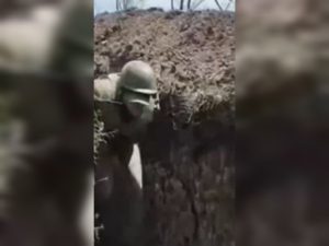 Полонені окупанти на Токмацькому напрямку: з’явилося ВІДЕО допиту командира роти