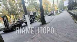 БМП і танки: як РФ перекидає техніку на Запорізький напрямок (ФОТО, ВІДЕО)