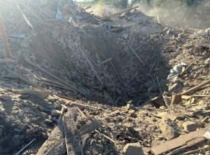 З’явилися нові офіційні подробиці удару РФ по селу в 25 км від Запоріжжя (ФОТО, ВІДЕО)