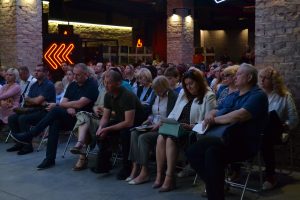 Батьки школярів розкритикували онлайн-навчання в Запоріжжі: реакція влади (ФОТО)