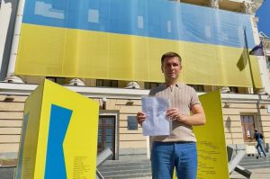 У Запоріжжі депутат міськради Бєлий склав повноваження і зробив резонансну заяву (ФОТО)