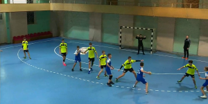 У Запоріжжі дівчат та юнаків запрошують на тренування з гандболу