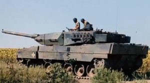 Показано бойову роботу танка ЗСУ Leopard-2 по позиціям РФ на Запоріжжі (ВІДЕО)