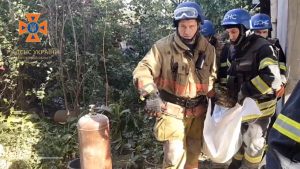 Станом на 12:00 внаслідок обстрілу селища у Запорізькому районі загинуло 2 людини (ФОТО)