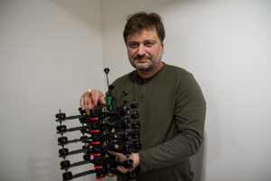 Рудольф Акопян: про виробництво FPV-дронів,  роботу влади і потреби воїнів на Запорізькому напрямку